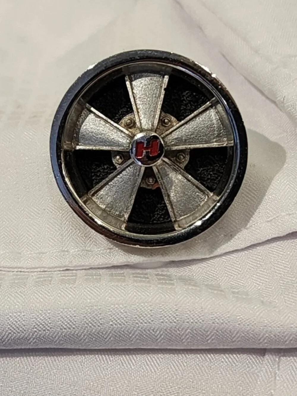 Vintage Hurst Wheel Cufflinks